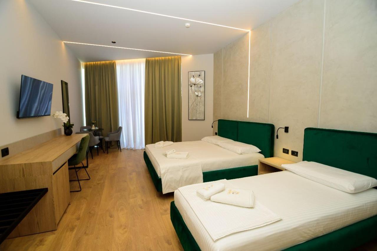 Hotel Zeneli Влёра Экстерьер фото